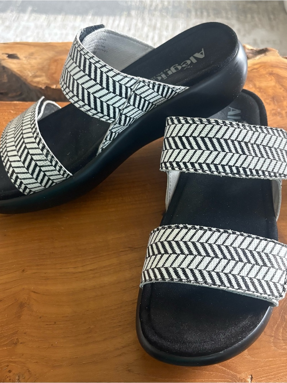 Alegria Black and White Patterned Dual-Strap Slide Sandals